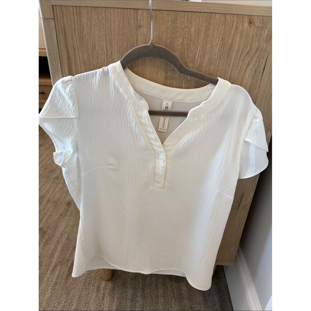 Women's White Henley Flutter Sleeve Blouse
